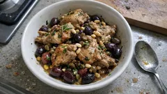 Coniglio alla ligure con taggiasche e capperi: tenero e profumato, passo passo